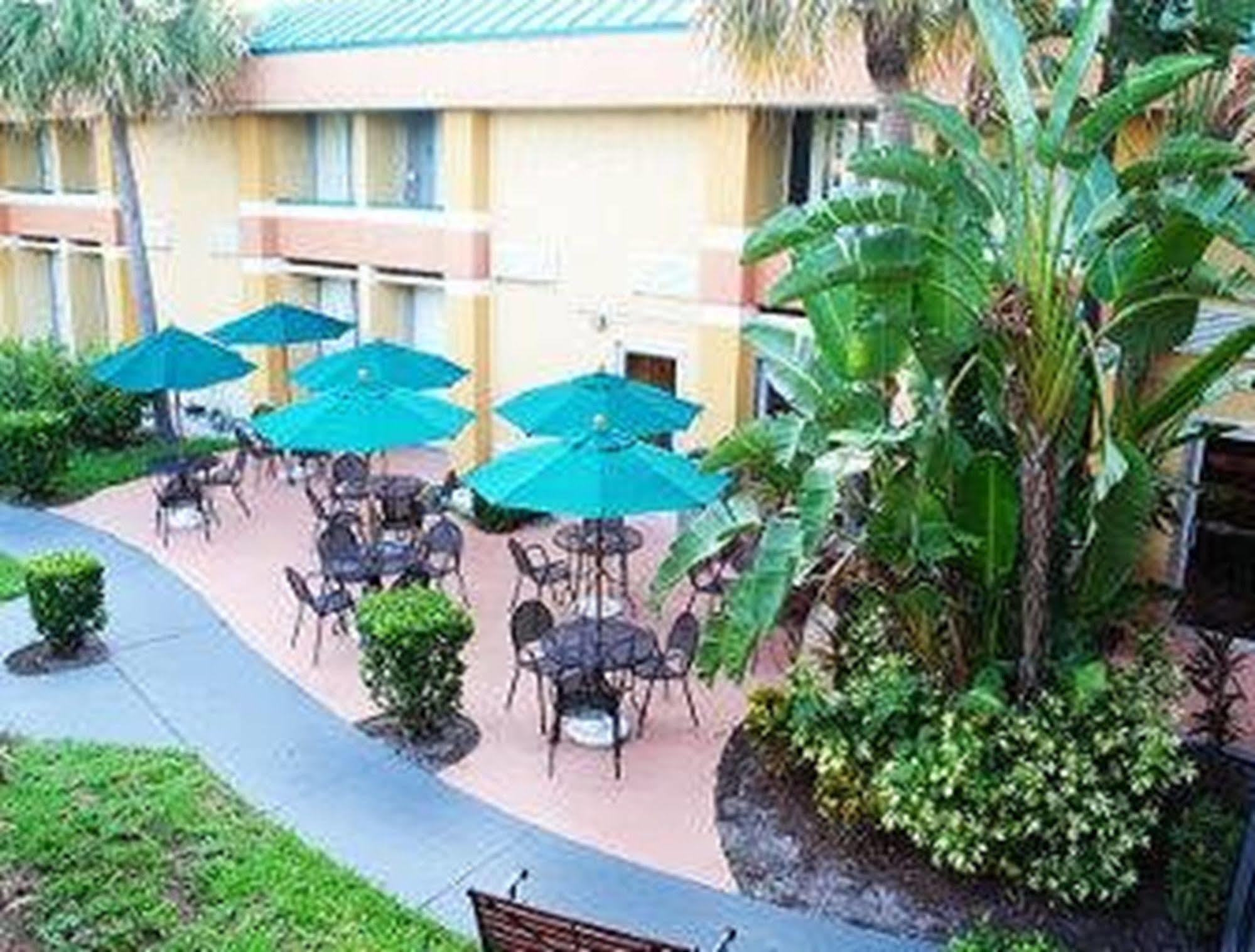Garnet Inn & Suites Ορλάντο Εξωτερικό φωτογραφία