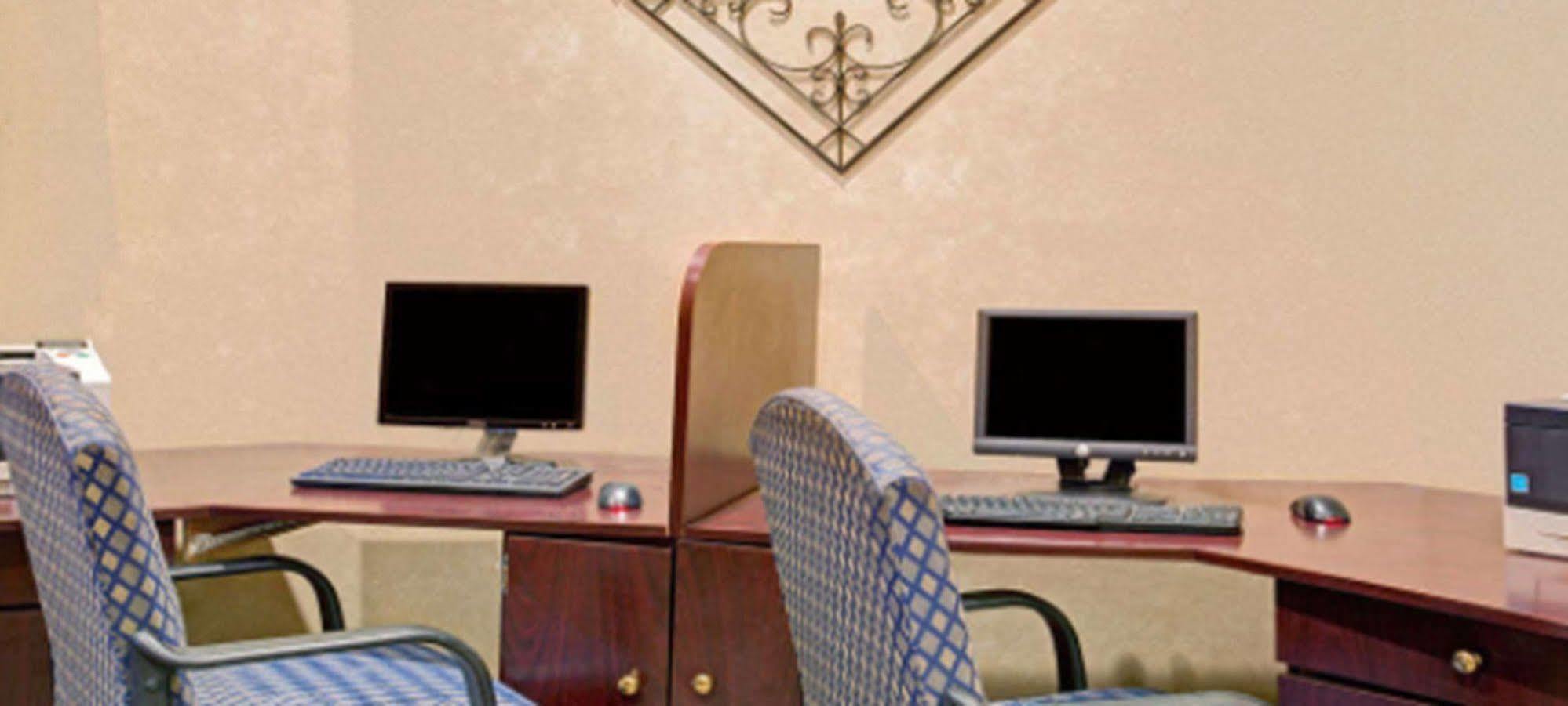 Garnet Inn & Suites Ορλάντο Εξωτερικό φωτογραφία