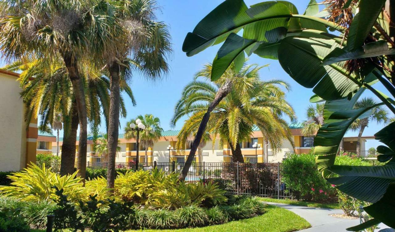 Garnet Inn & Suites Ορλάντο Εξωτερικό φωτογραφία